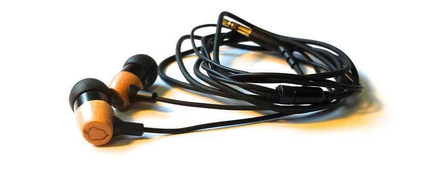 Acorn E1 Earphone Review →