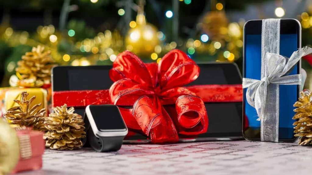 Popular Gadgets For Christmas 2017 Cool tech gadgets for Christmas 2017