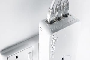 csm dev dlan1200triple produktpicture CloseUp UK screen 01 600x400 d23a962b7d