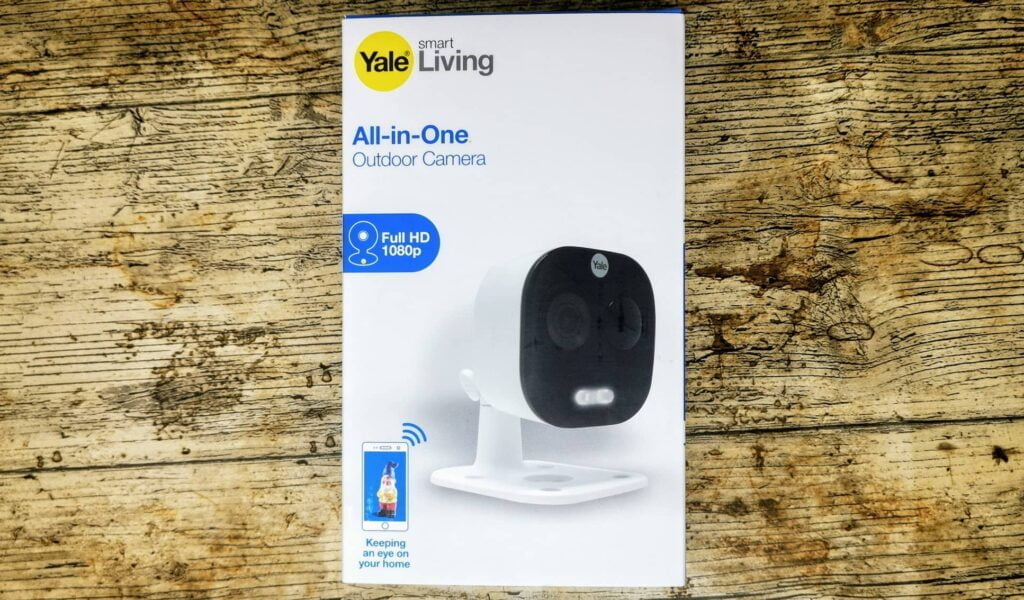 YALE Wi-Fi Outdoor All-in-One HD1080p Camera 