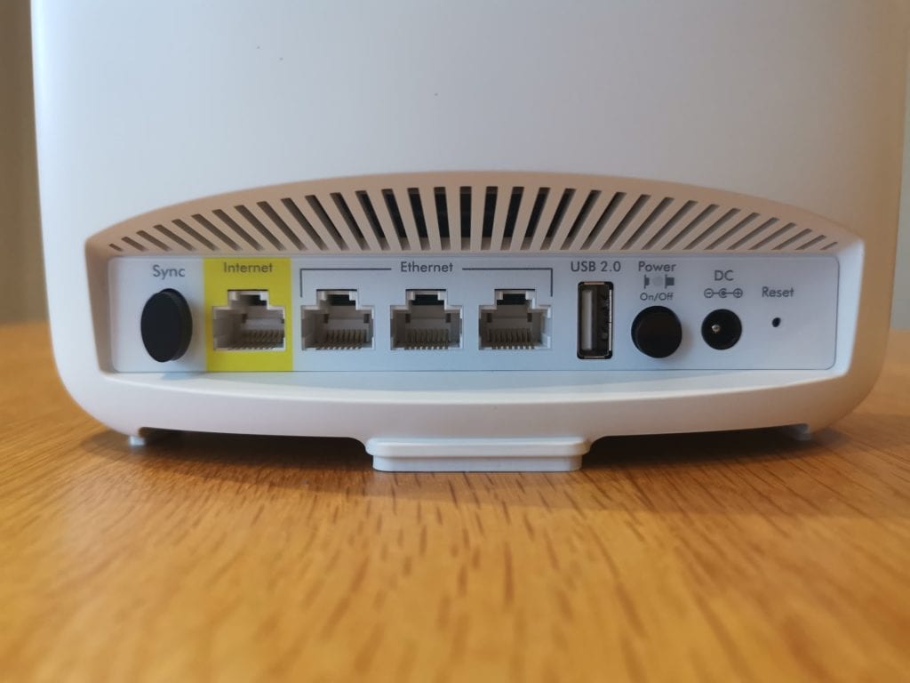 Netgear Orbi RBK50V Review 3