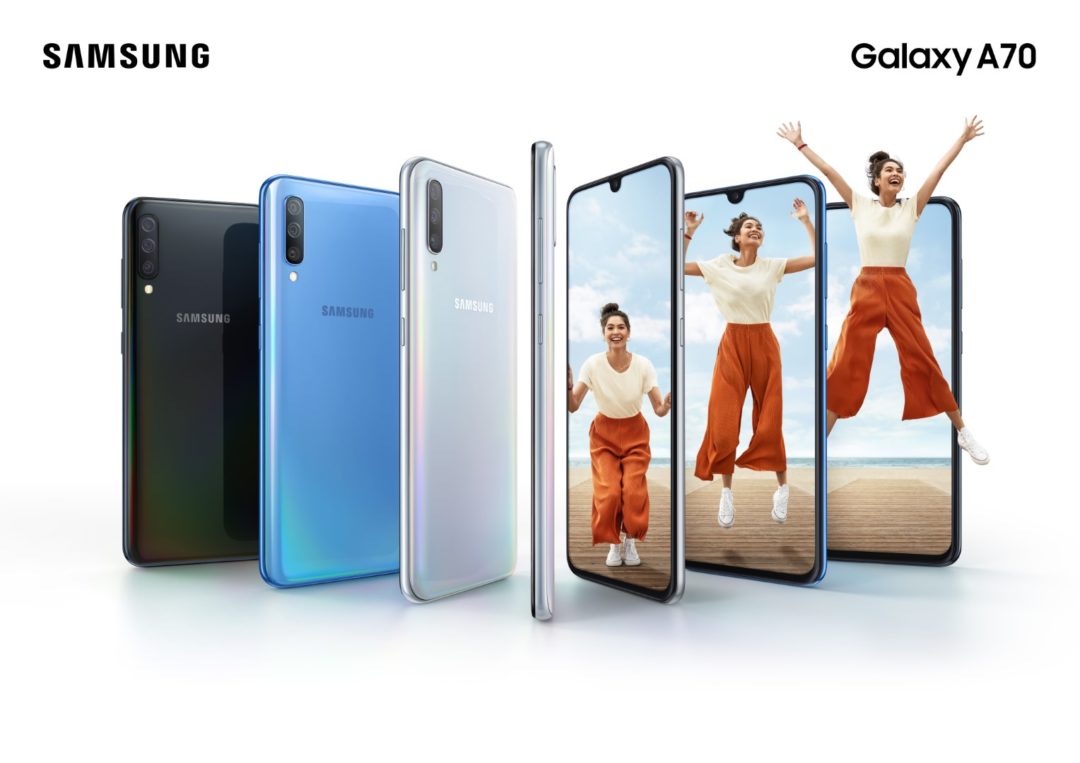 difference between samsung a70 and a80