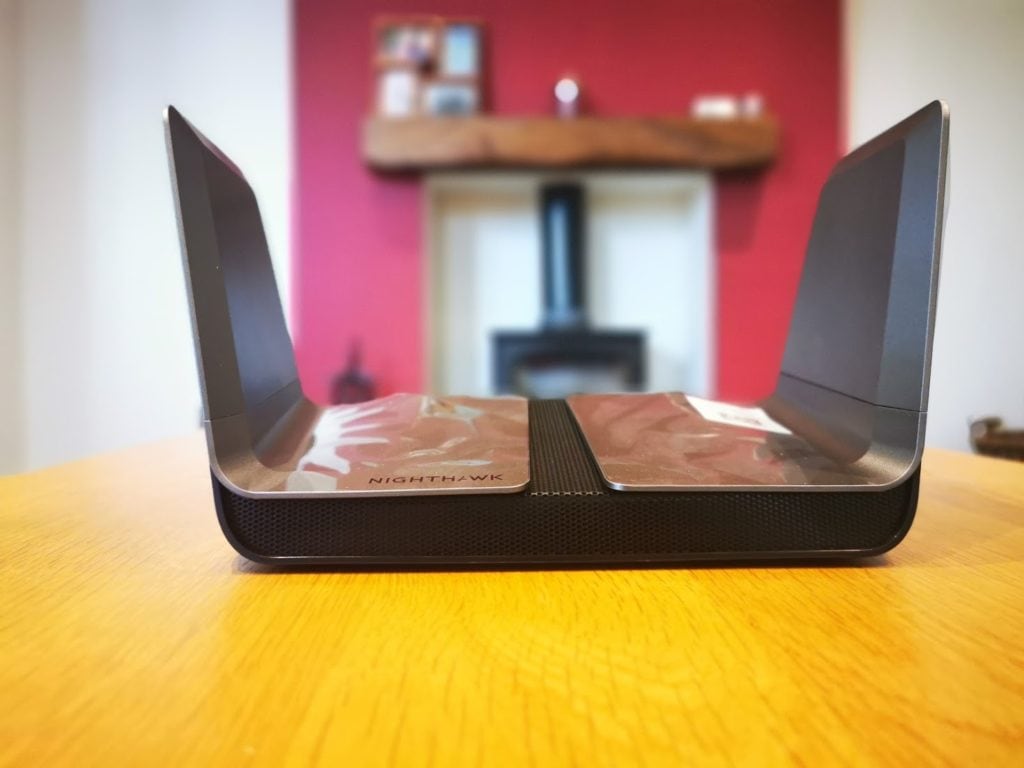 Netgear Nighthawk AX8 RAX80 Review 3