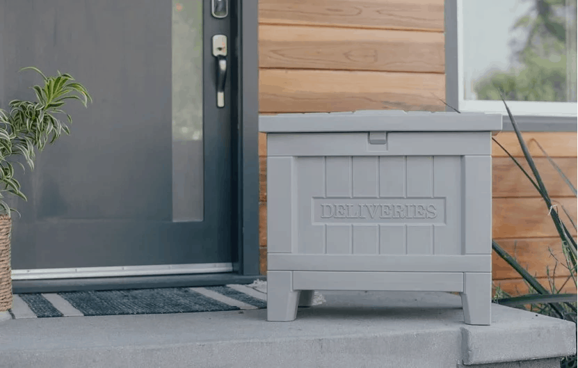 Yale smart Delivery Yale smart Delivery