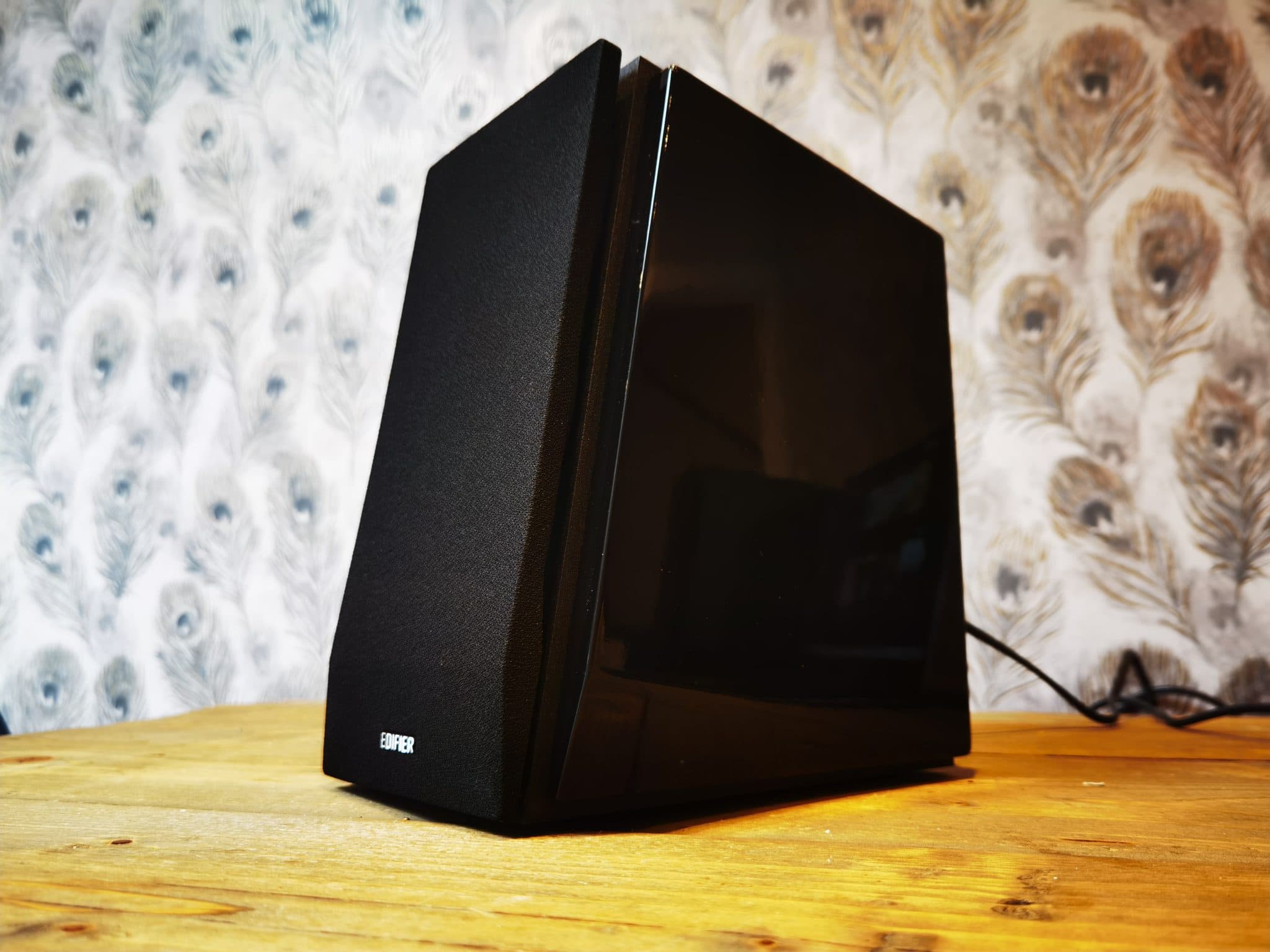 Edifier R1850DB Active Bookshelf Studio Speakers Review