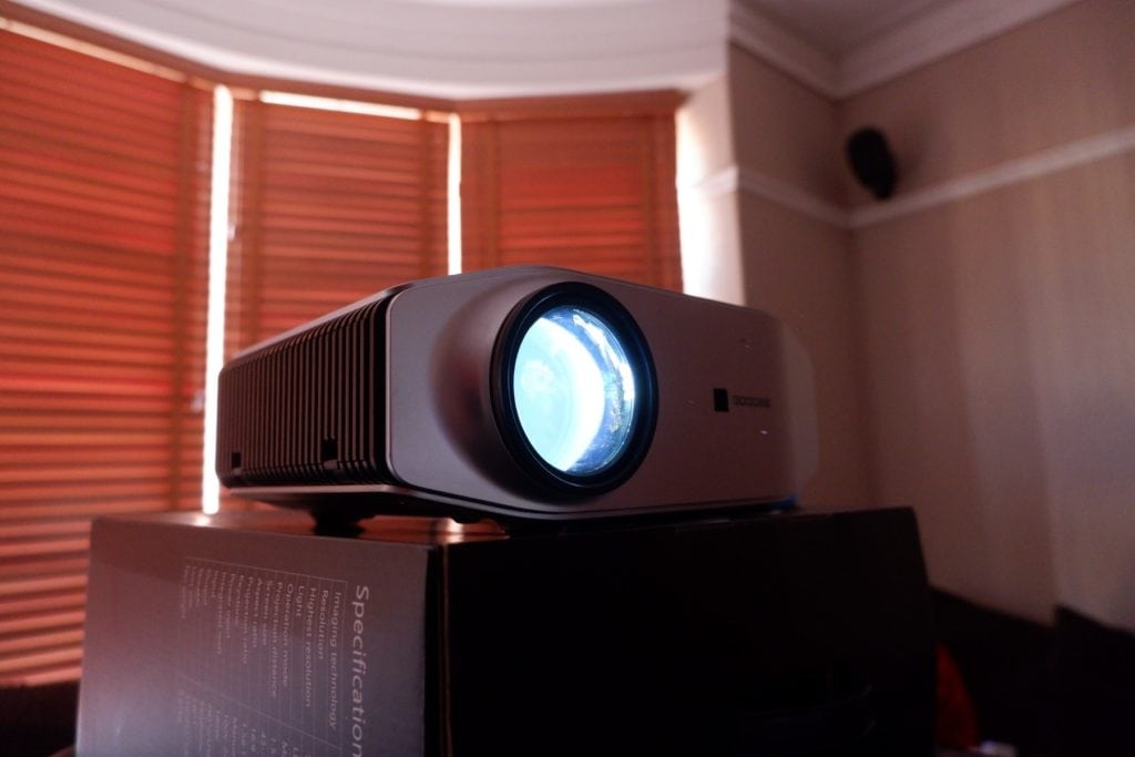 GooDee YG620 Native 1080P Full HD Projector Review – Full-sized projector for a superior image vs pico and mini 4