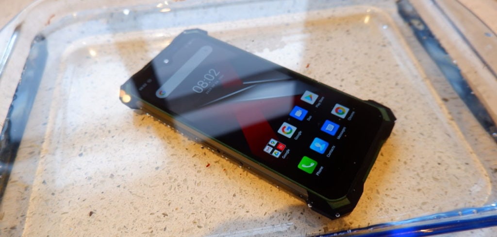 DOOGEE S88 Pro Review – A thick rugged smartphone with 10000mAh battery for less than £220 12