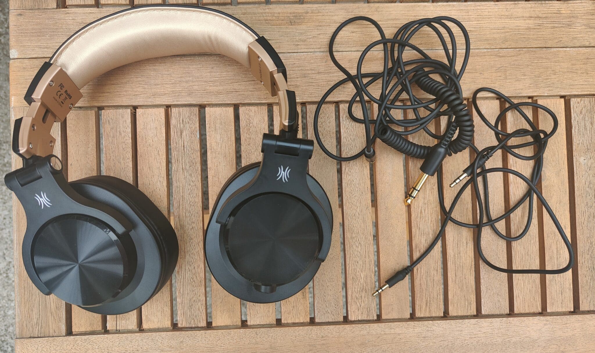 OneOdio Fusion A70 Bluetooth & Wired Headphones Review – Budget bass ...