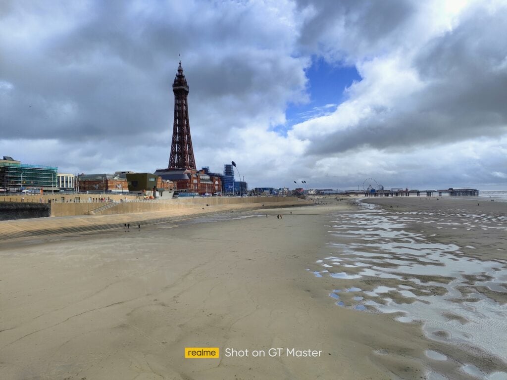 Realme GT Master camera sample 150221