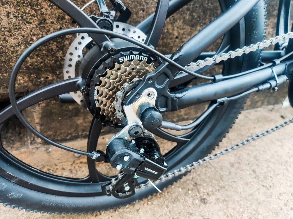 ADO A20 Folding Electric Bicycle Review Shimano Gears ADO A20 Folding Electric Bicycle Review Shimano Gears
