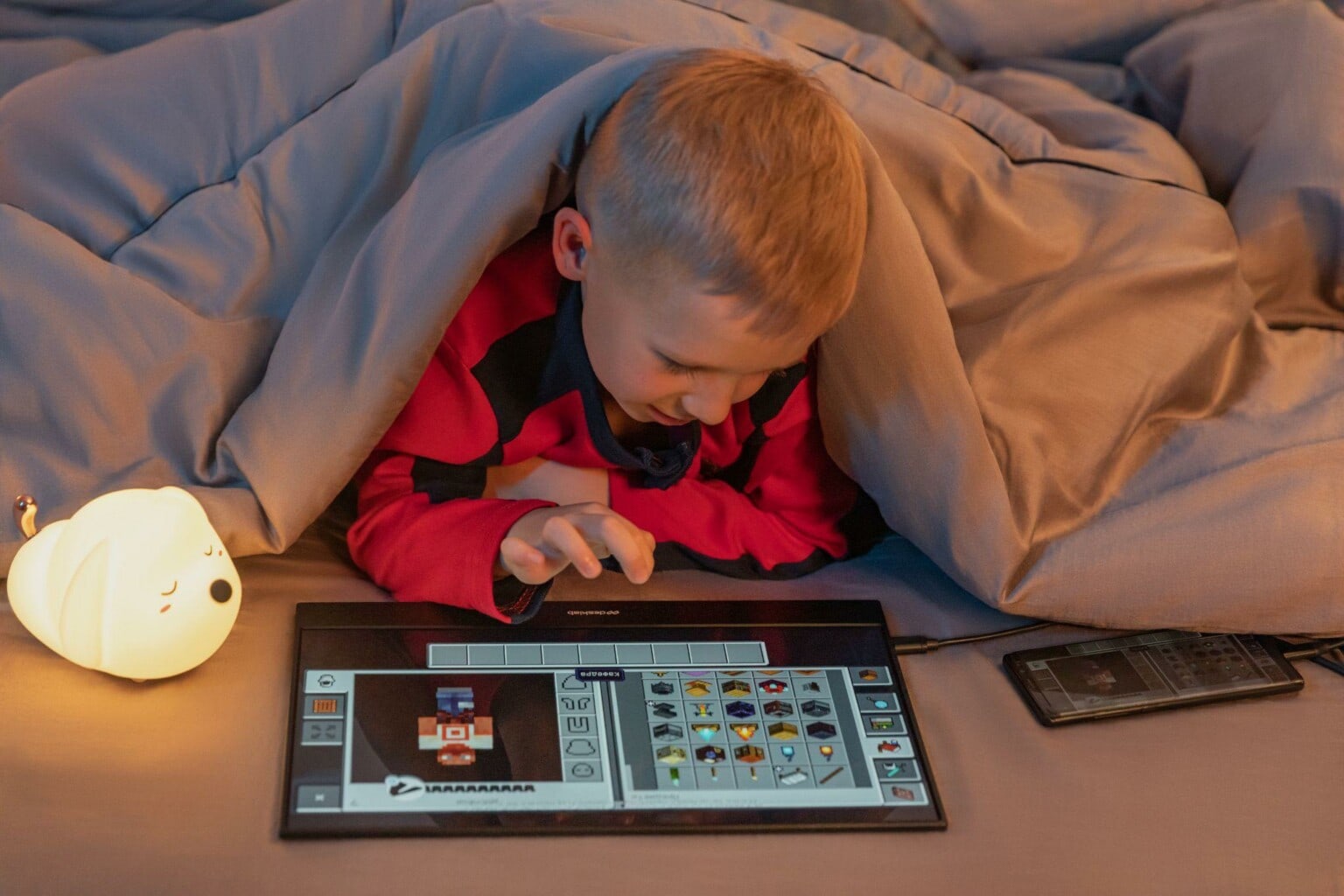 Desklab The Best Portable 4K Gaming Monitor in 2022