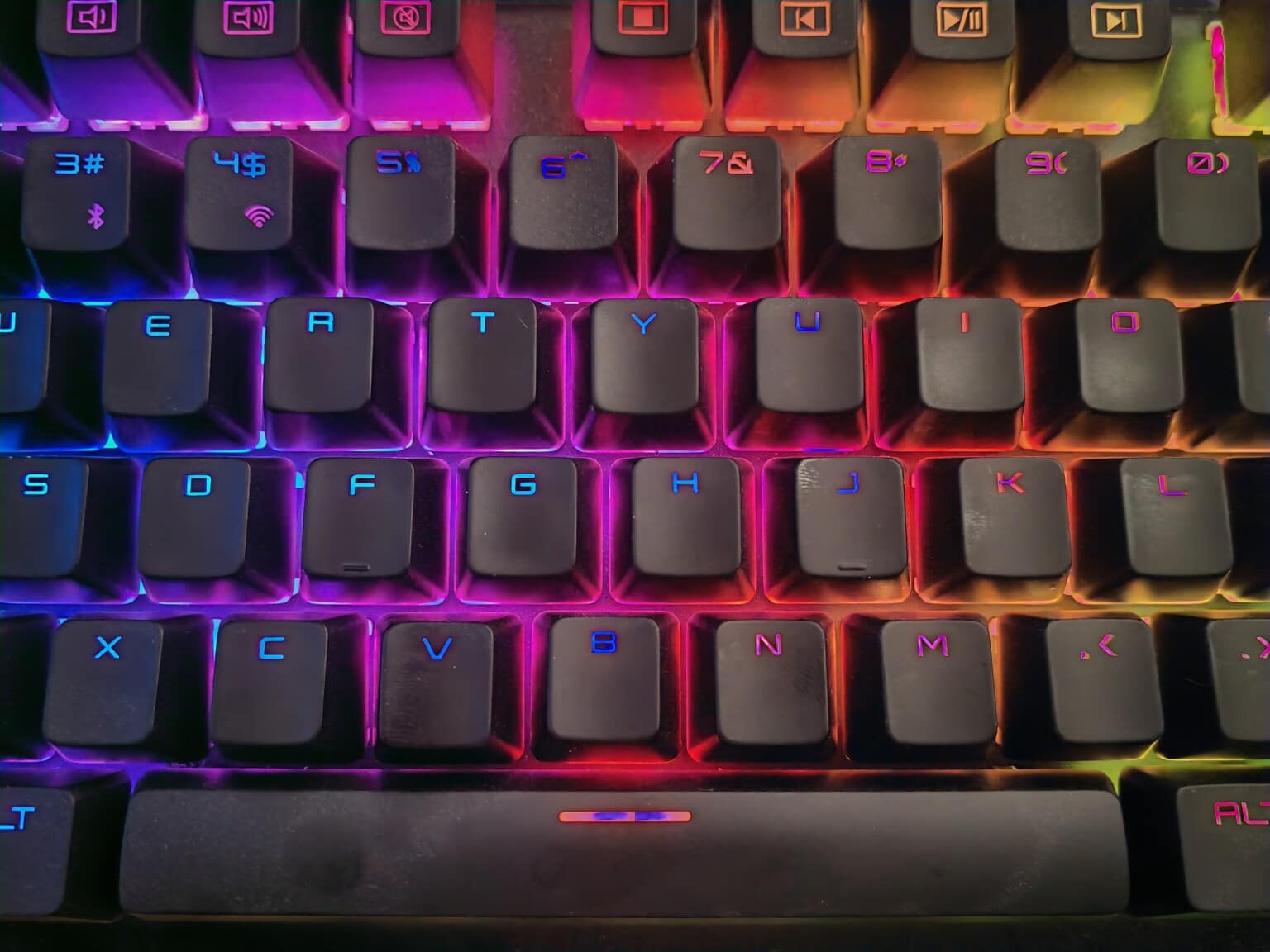 James Donkey RS4 87-Key TKl Wireless Gaming Mechanical Keyboard Review