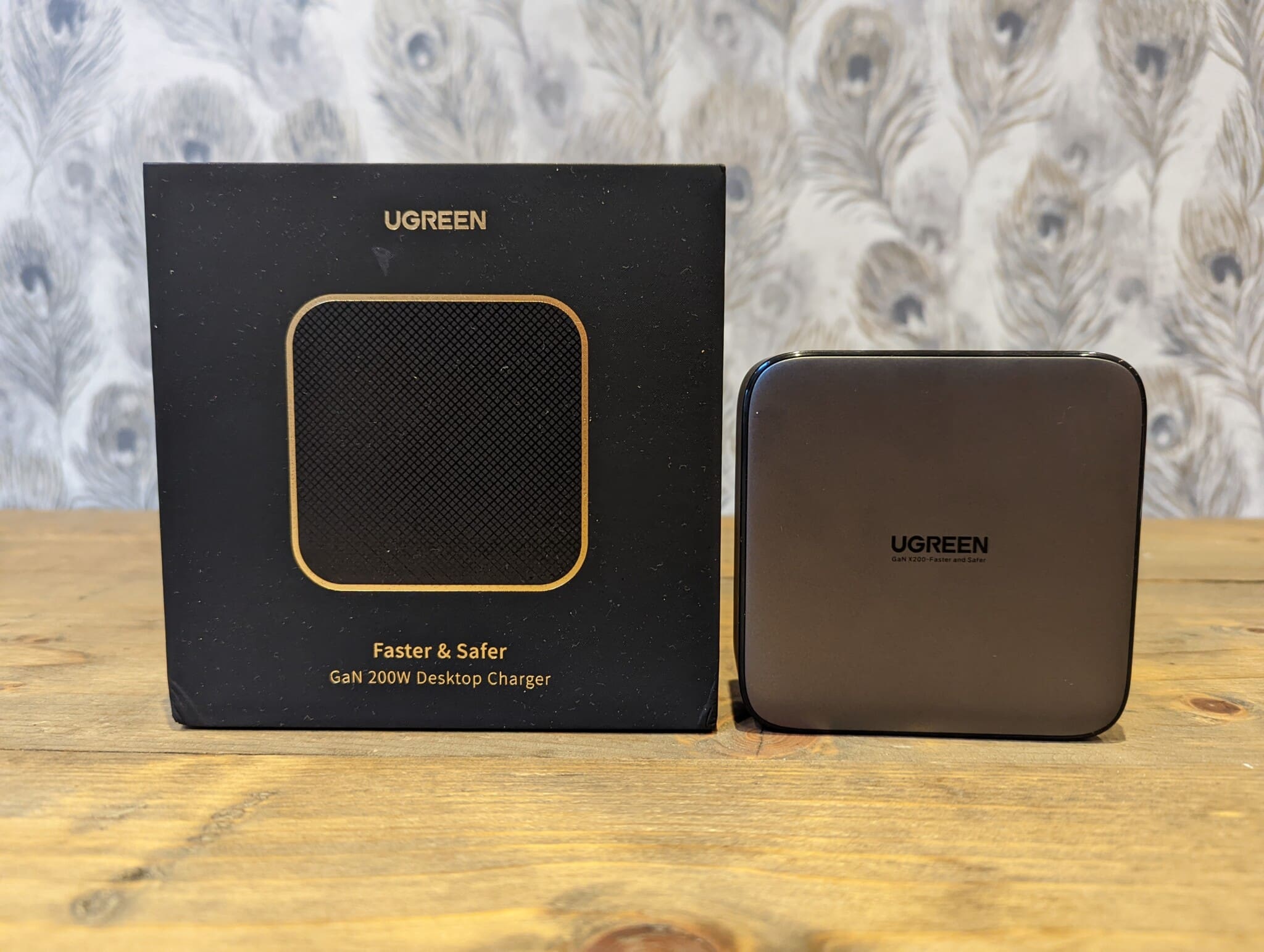 Ugreen Nexode 200W USB-C GaN Charger Review