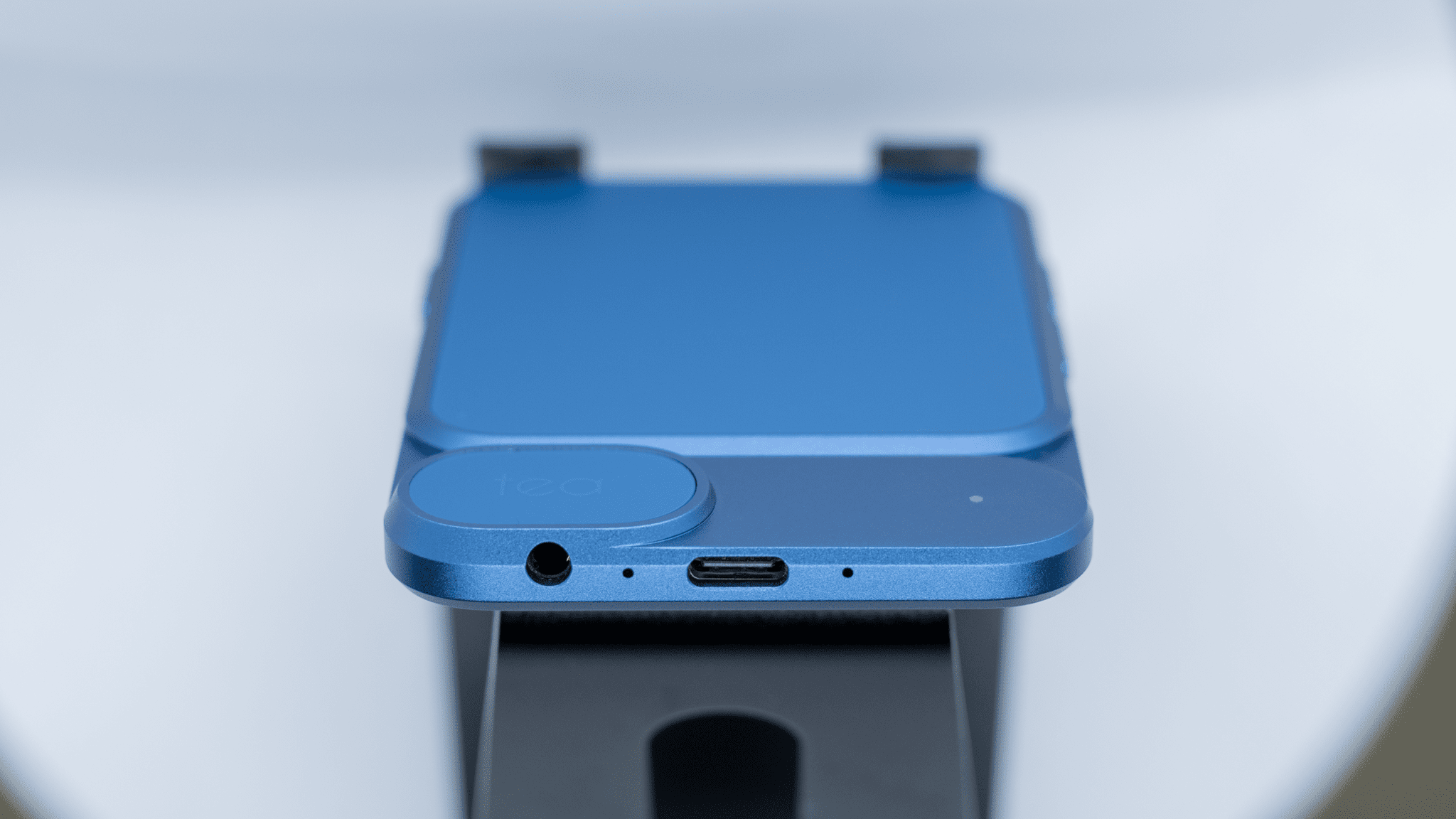 Khadas Tea DAC Bluetooth Headphone Amplifier Evaluate – A slim MagSafe