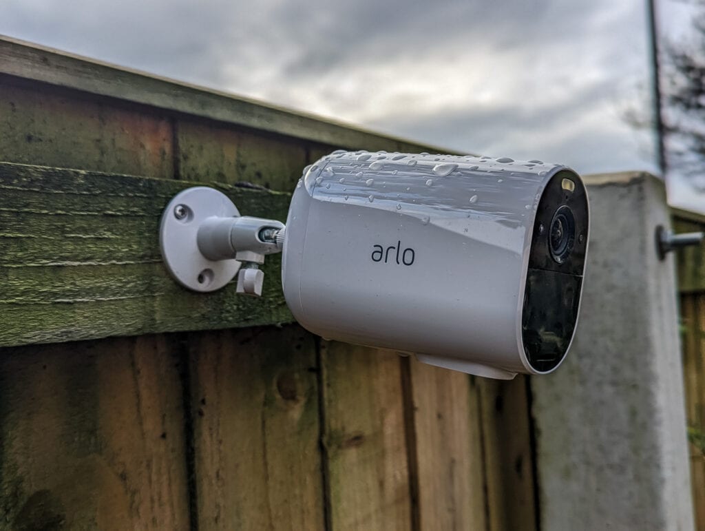 Arlo Essential XL Spotlight Camera Review2
