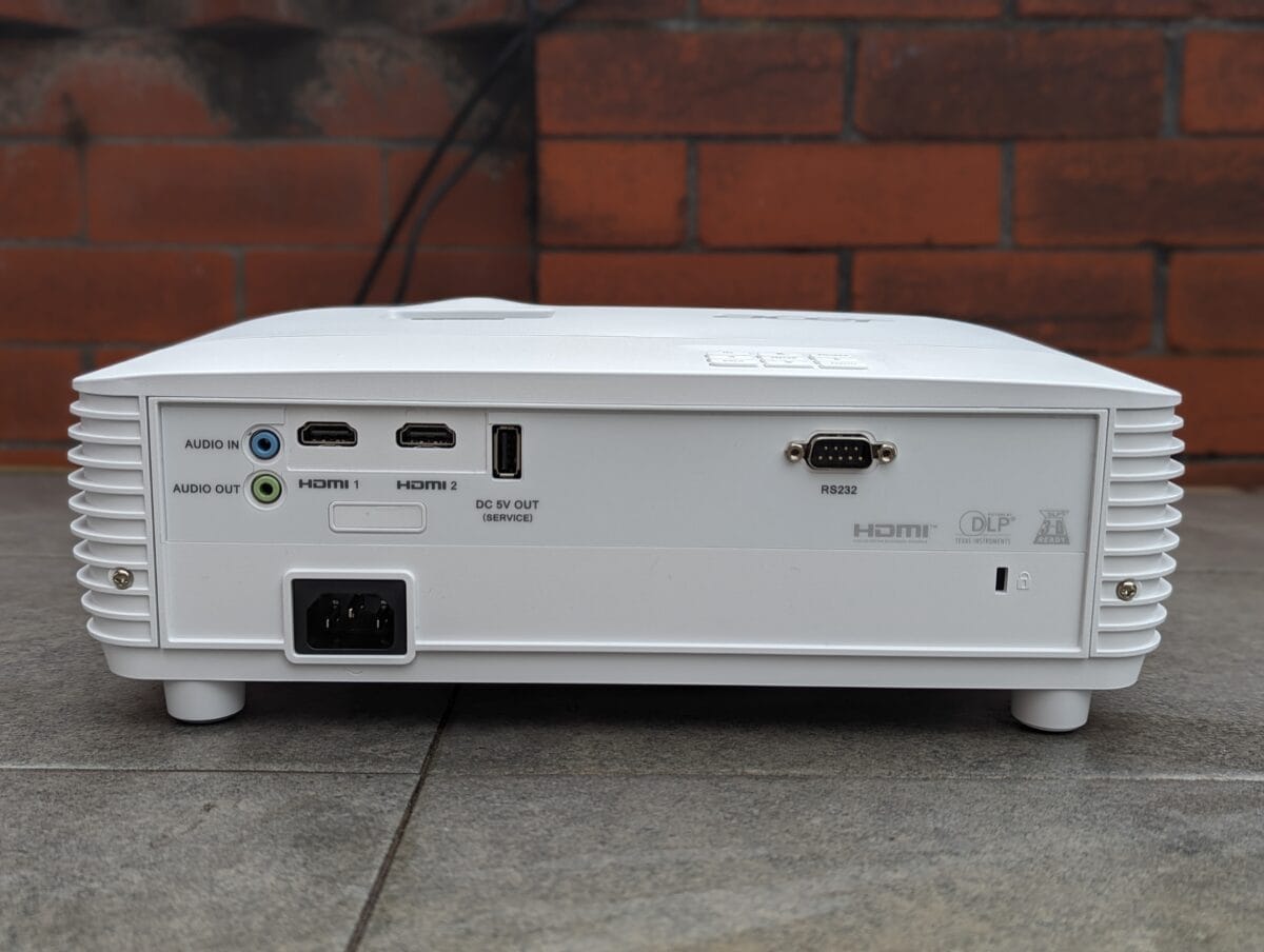 Acer H6543BDK DLP Projector Review - 4500 ANSI lumens allows this to be ...