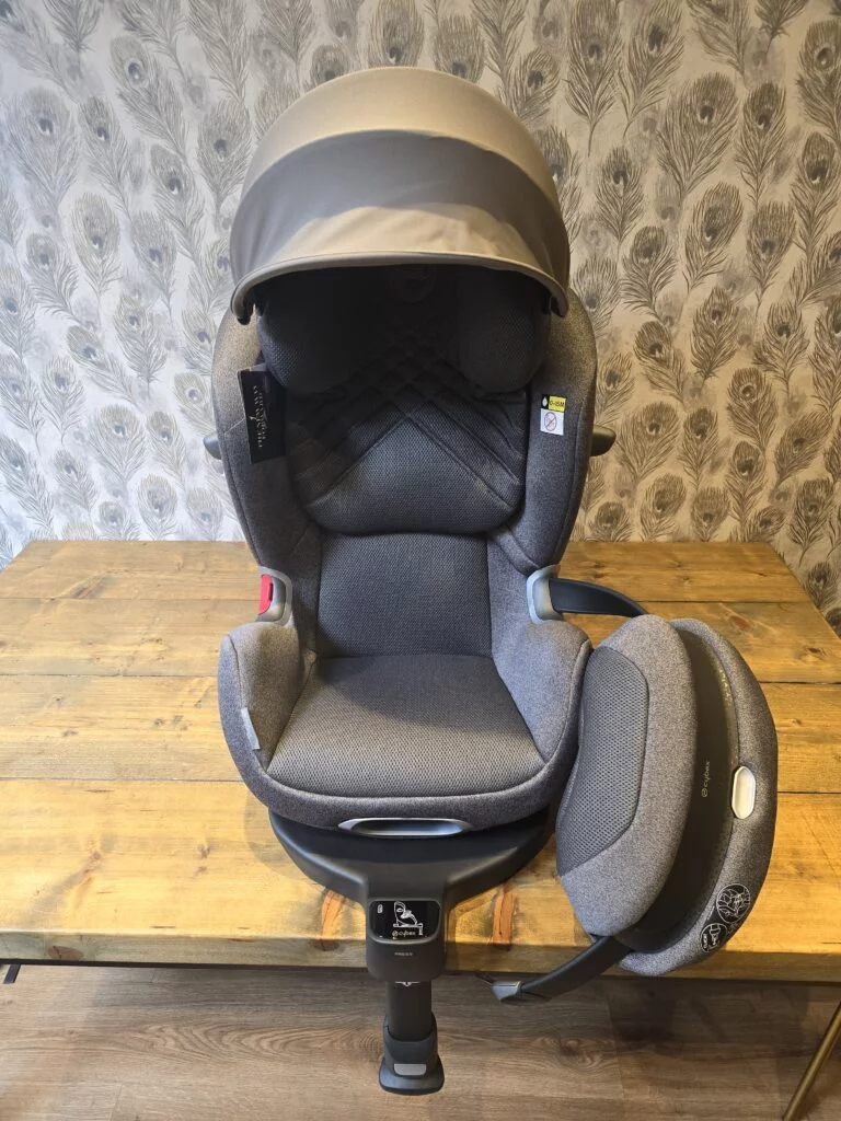 Cybex Anoris T2 i Size Car Seat Features