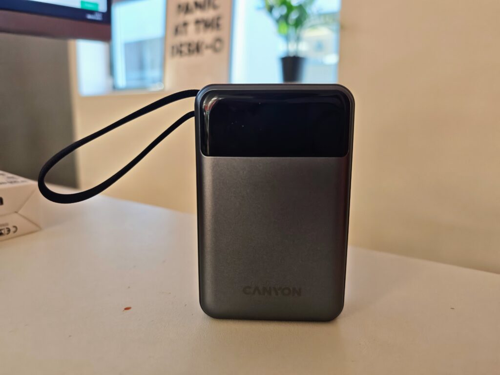 Canyon OnPower 600 Power Bank Review 2 Canyon OnPower 600 Power Bank Review 2