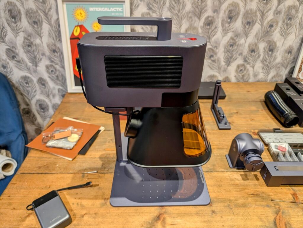 LaserPecker LP5 Laser Engraver Assembly LaserPecker LP5 Laser Engraver Assembly