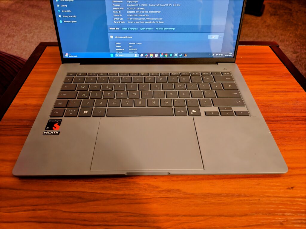 ASUS Zenbook A14 Review Keyboard ASUS Zenbook A14 Review Keyboard