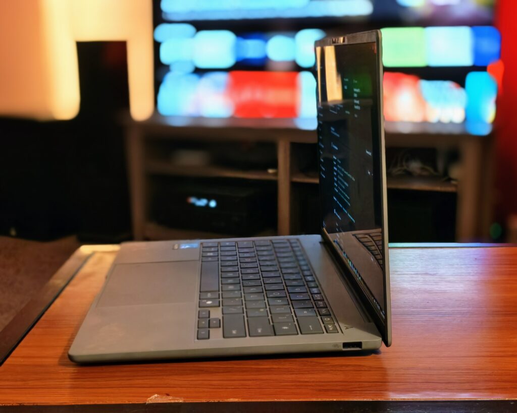 ASUS Zenbook A14 Review Right Side ASUS Zenbook A14 Review Right Side