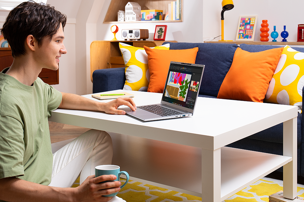 Aspire 14 AI Intel A14 53M A14 53MT Lifestyle 03 Aspire 14 AI Intel A14 53M A14 53MT Lifestyle 03