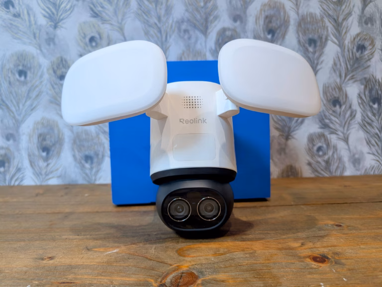 Reolink TrackFlex Floodlight WiFi Review