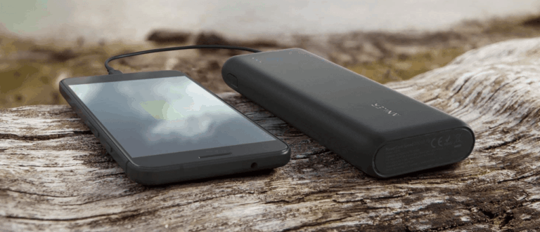 5 reasons why you need to buy yourself a power bank