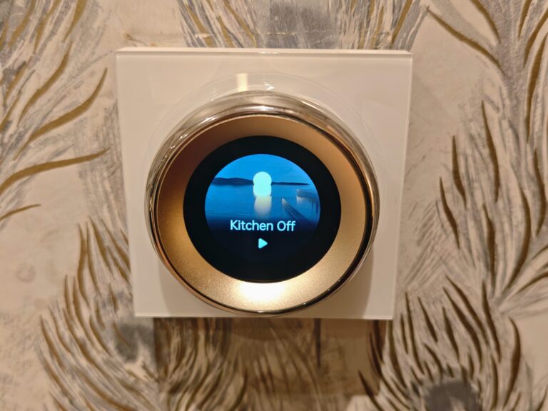 Aqara Touchscreen Dial V1 Review – Amazing hardware but let down by a lack of Matter and Home Assistant support