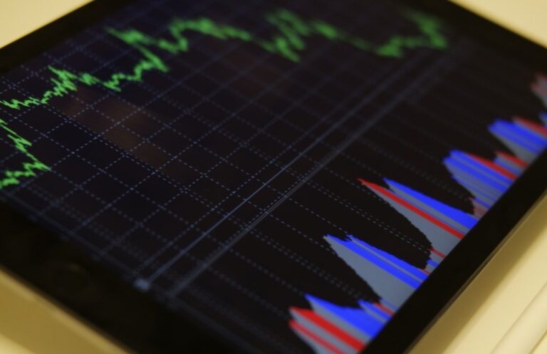 FCA Blocks EverFX from Selling High Risk CFDs to UK Investors