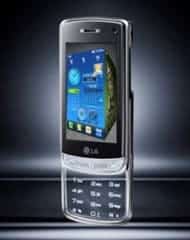 GD900_Titan_1_UI2-237x300