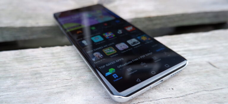 Huawei P40 Pro Review – Still the best camera in the business, but does it work without Google?