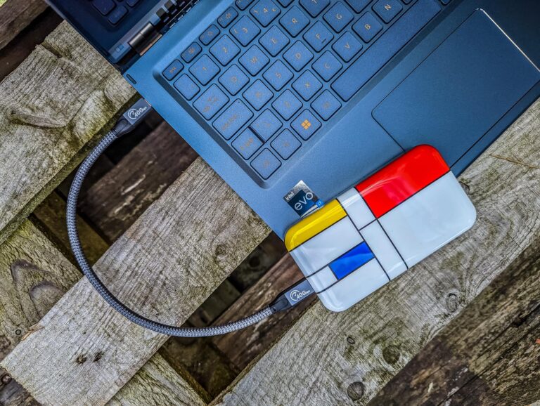 What is the difference between USB4 vs USB 3.2 Gen 2×2 vs USB 3.2 Gen 1, and why should you care?